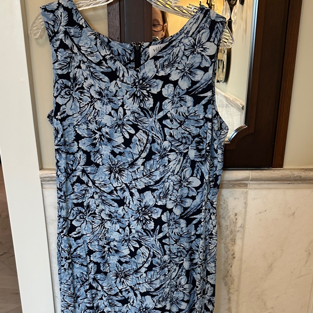Liz Claiborne Villager Blue and Black Floral dress